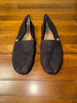 Tom’s classic black on black canvas mf men’s size 10