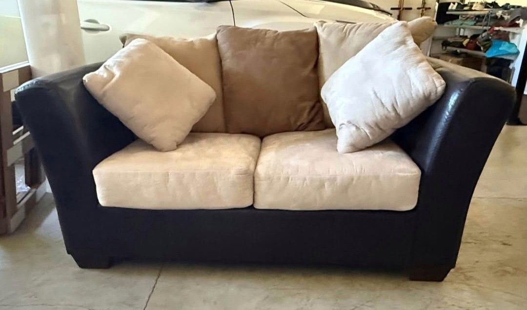 Newer Two-Tone Microfiber Leather Loveseat Sofa Couch 