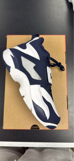 Diamond Turf Cowboys Size 11