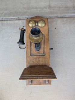 Antique Oak Stromberg Carlson Wall Telephone.