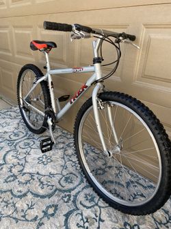 Trek mountain track sale 800 for sale