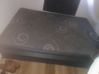 FREE Queen mattress