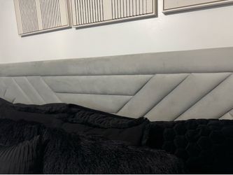 King size bed with mattress