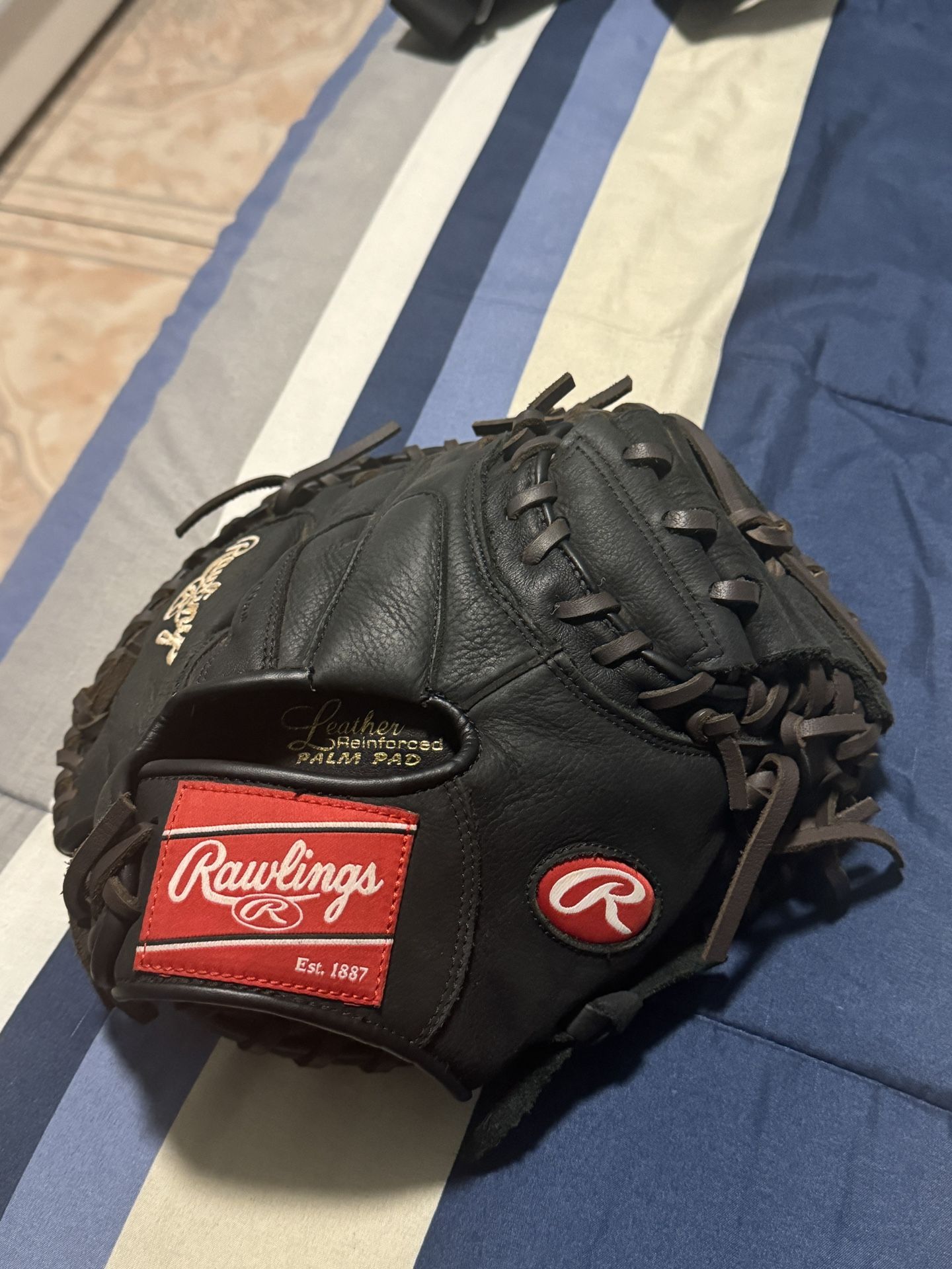 Rawlings Catchers Glove For Sale
