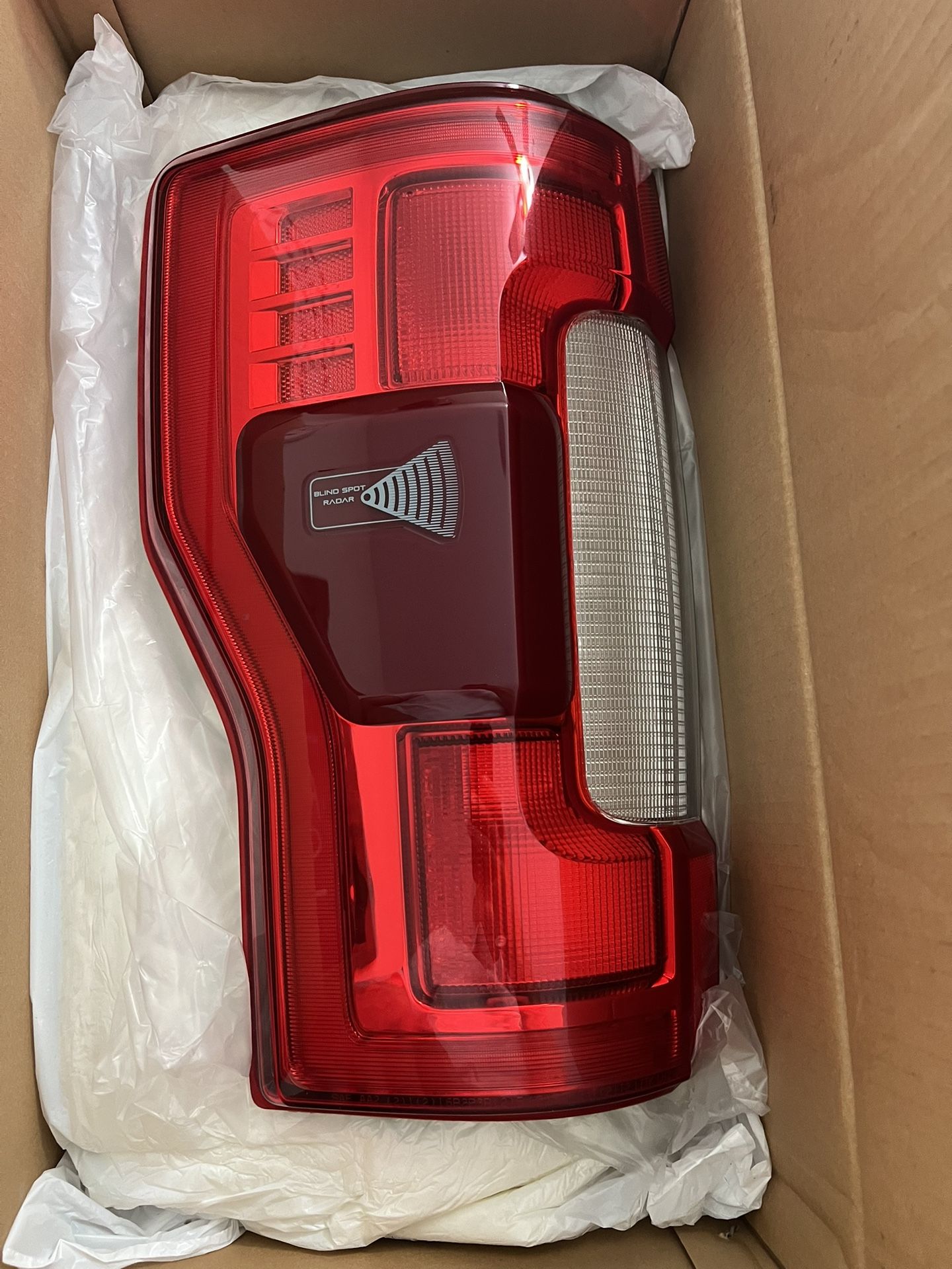 OEM HC3B-13B505-CL Drivers Side LED Tail Light 2017 F250