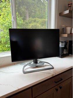 Corsair 32” 1440p 165Hz IPS Gaming Monitor