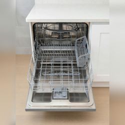 Bosch 24" Built-in Dishwasher, Stainless Steel Finish - Like New - Sunnyvale, CA