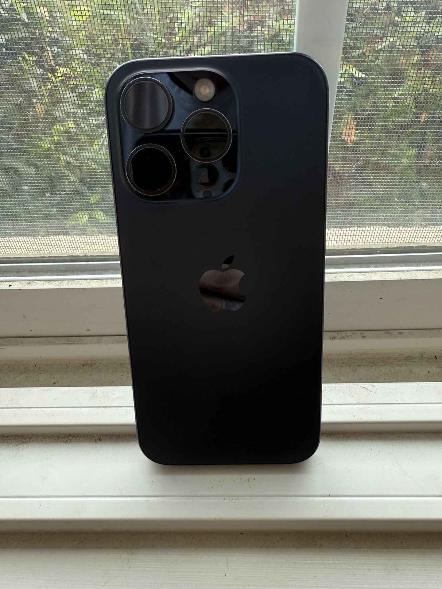 IPHONE 15 PRO FOR SALE !!!