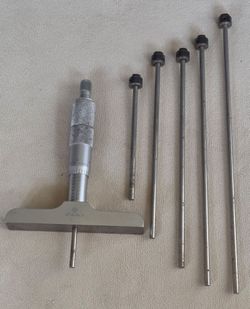 mitutoyo 0-6 depth micrometer 4 Inch Base Good Condition No Case