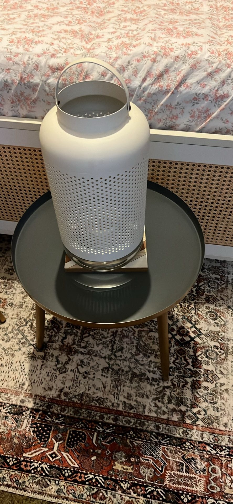 Candle Holder With Handle