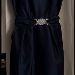 Vendo estos vestidos de mujer, 10, cada uno o 20 por los tres