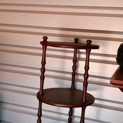 Corner Table