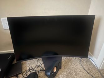 32 inch Curved monitor