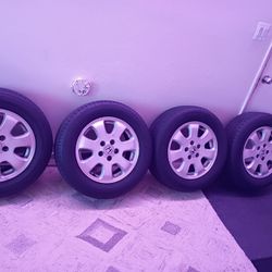 8th gen 06-11 Honda civic Sedan Wheel with Tires