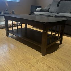 Coffee Table & 2 End Tables 