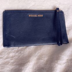 Michael Kors Wristlet  