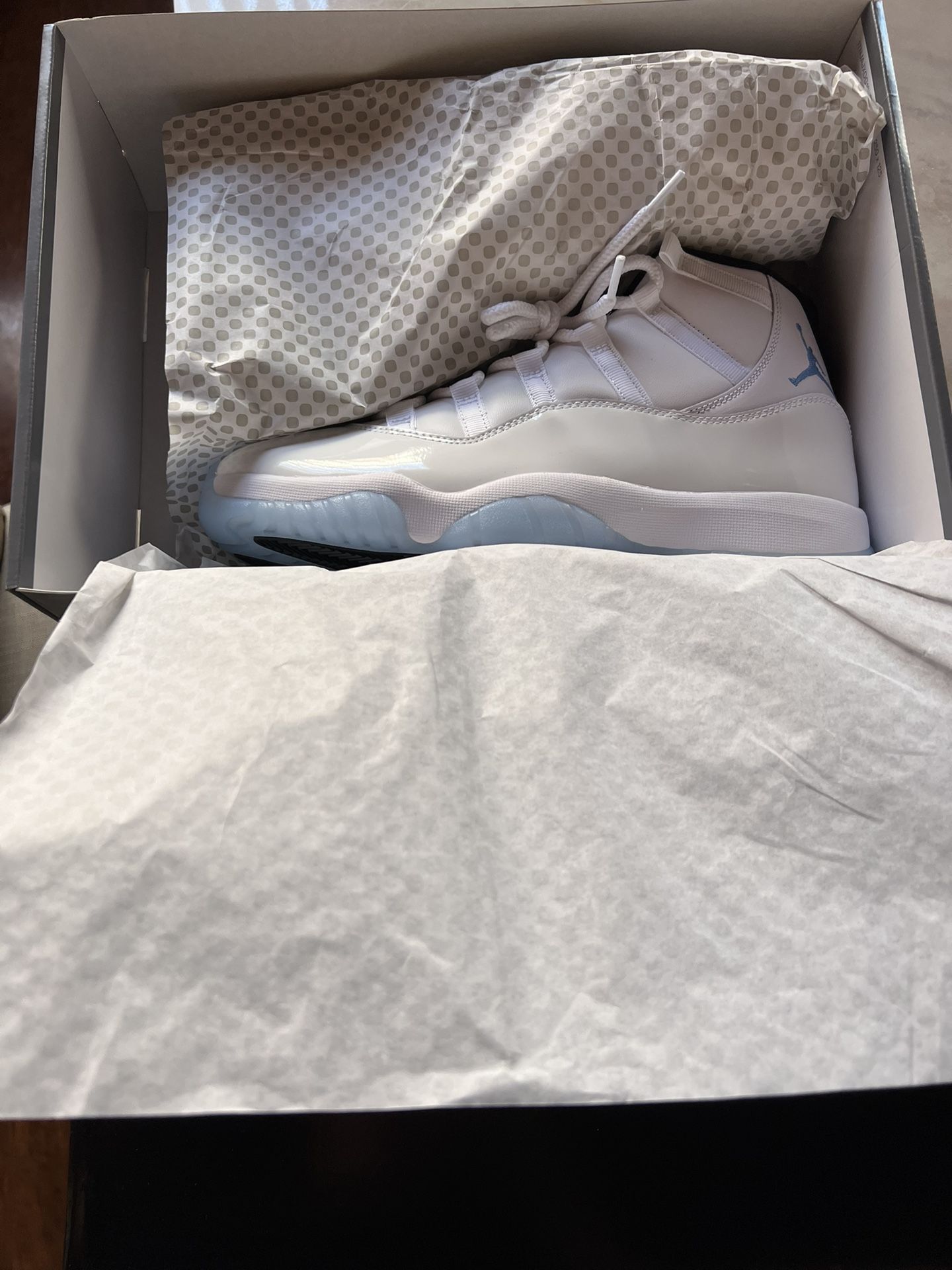 Nike Jordan Retro 11 DS SZ 10.0