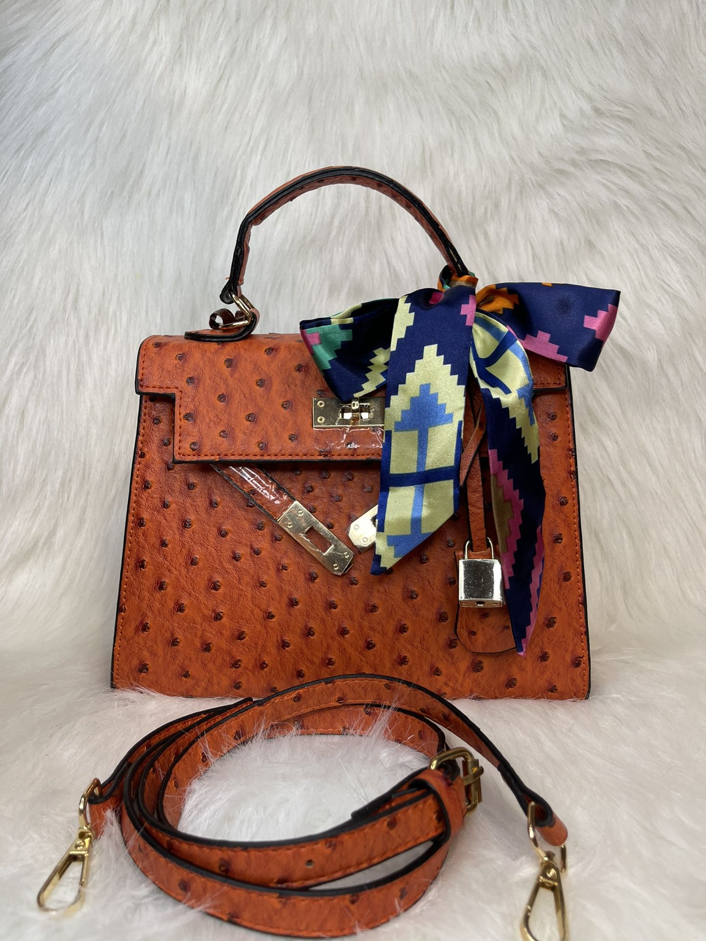 Kelly H Bag for Sale in Vallejo, CA - OfferUp