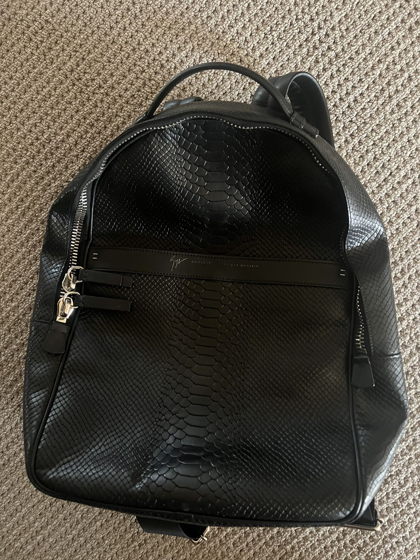 Giuseppe Zanotti Book bag 
