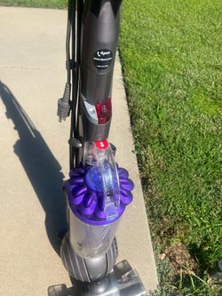DYSON DC40 VACUUM CLEANER