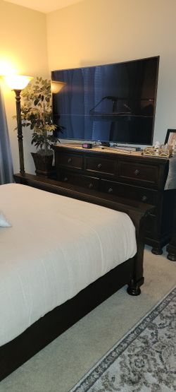 Bedroom Set