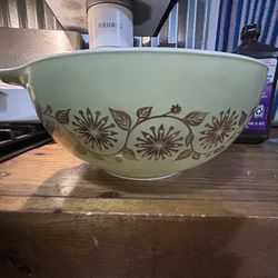 Vintage Pyrex Cinderella Mixing bowls 