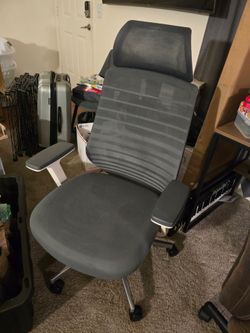 Supportive office chair