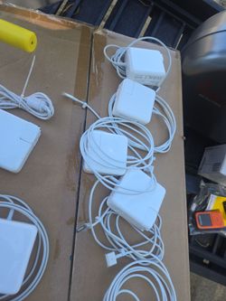 Apple magsafe 2 charger 45 watt MacBook
