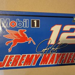1:24 Die Cast Jeremy Mayfield #12 Mobil 1 YEAR 2000