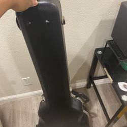 Dean Acoustic Bass/ Bajoloche With Road Runner Case 