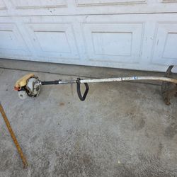 Echo Gt-201 trimmer** As-is**