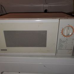 Microwave 