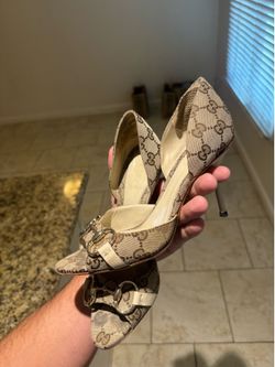 Size 7 Gucci women’s heals