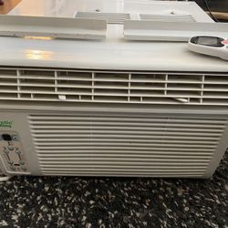 Arctic King 8000 BTU Window AC