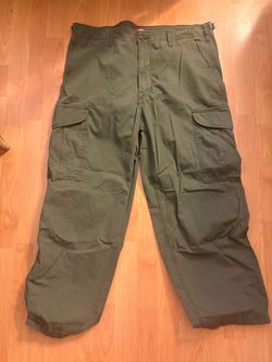 Levi’s Green XX Cargo Baggy Pants (NEVER WORN)