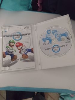 Nintendo Wii Mario kart price is firm $40 like new