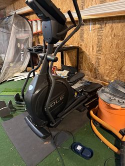 Sole Elliptical Trainer Machine