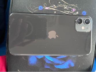 Black iPhone 11