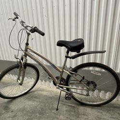 Woman’s “Land Rider” Auto-shift Bike