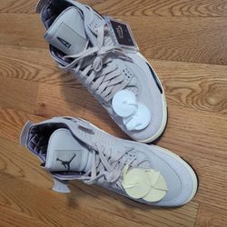 A Ma Maniére x Women's Air Jordan 4