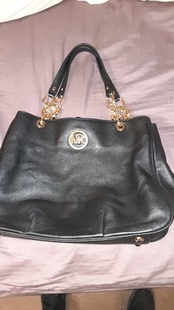 MK. Black Michael Kors purse