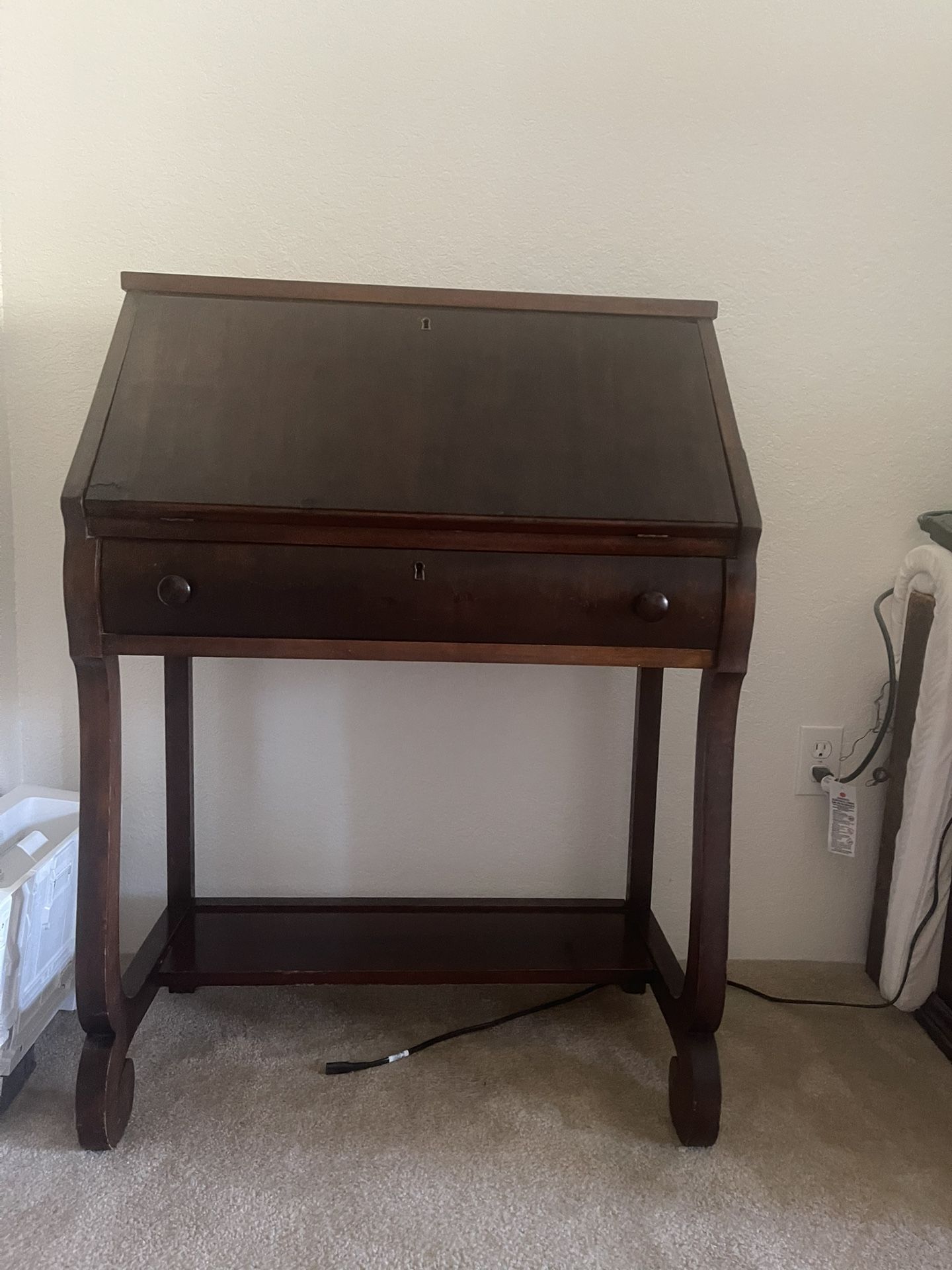 late 19th or early 20th century secretary’s desk