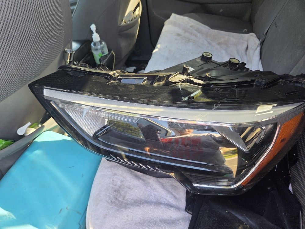 2020 Audi Q3 Left Headlight