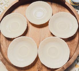 Lot of 5 Vintage McKee Custard Glass Laurel Pattern Saucers.