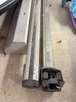 Used Roof Rack Cross Bars for Audi Q5 (pair) – Fits 2012 & many 2009-2017 models