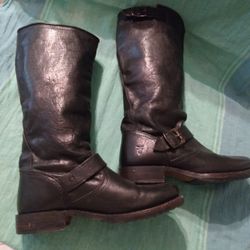 Frye Woman's Boots Size 8