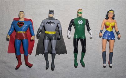 DC Comics Mixed Lot Of 4 Bendable Action Figures 5.5 Inches Tall