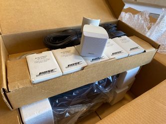 Bose acoustimass 6 series iii System White with Speaker Brackets