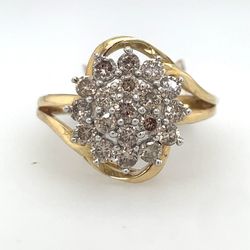 10KT Yellow Gold Diamond Cluster Ring 3.10g 1CTW Size 7 164930/6