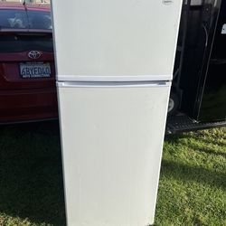 Small Sanyo fridge w/ delivery available